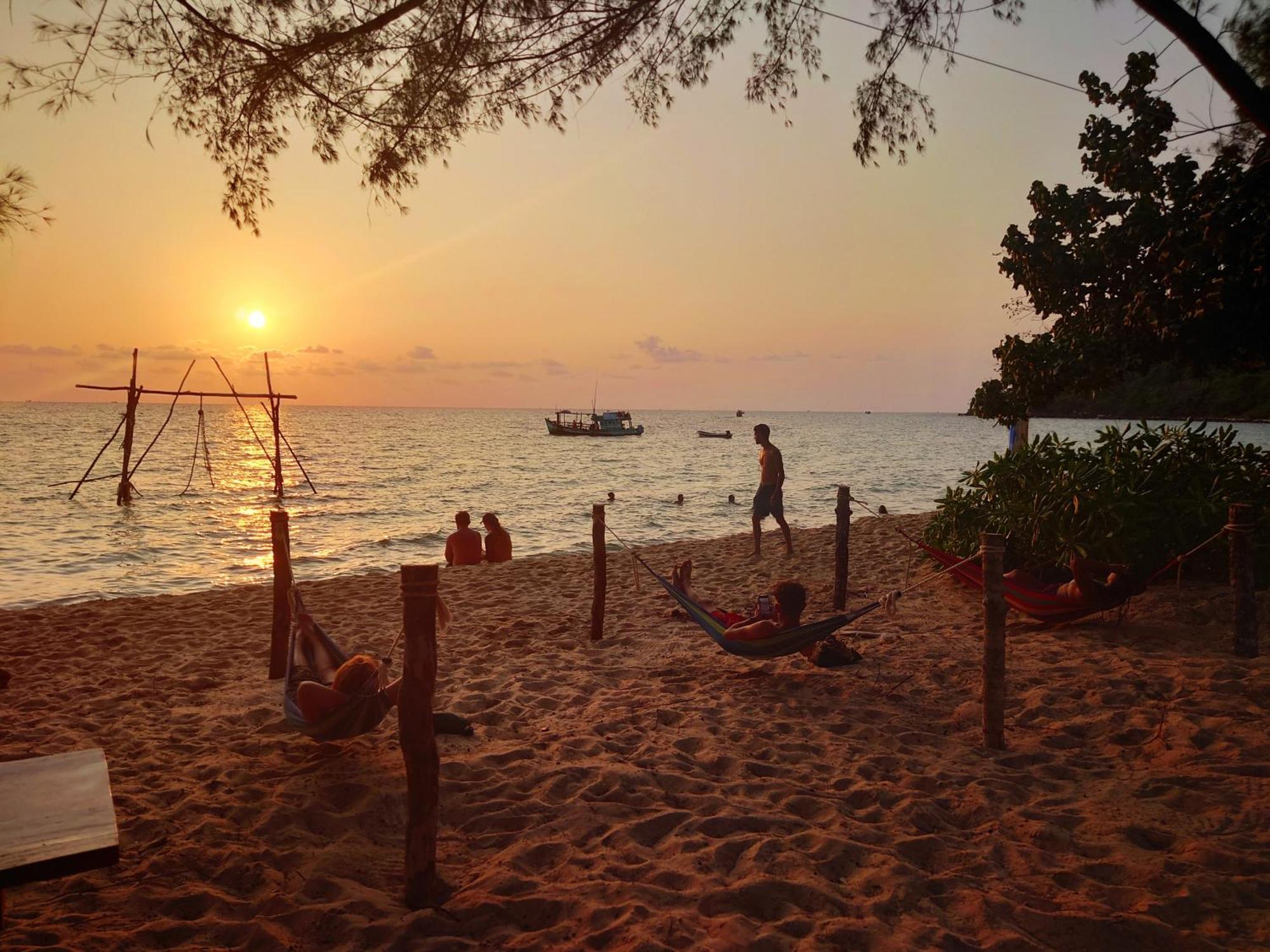Paradise Sunset Beach Ронгсанлем Экстерьер фото